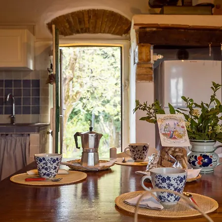 Spacious Estate In 펜션 산지미냐노